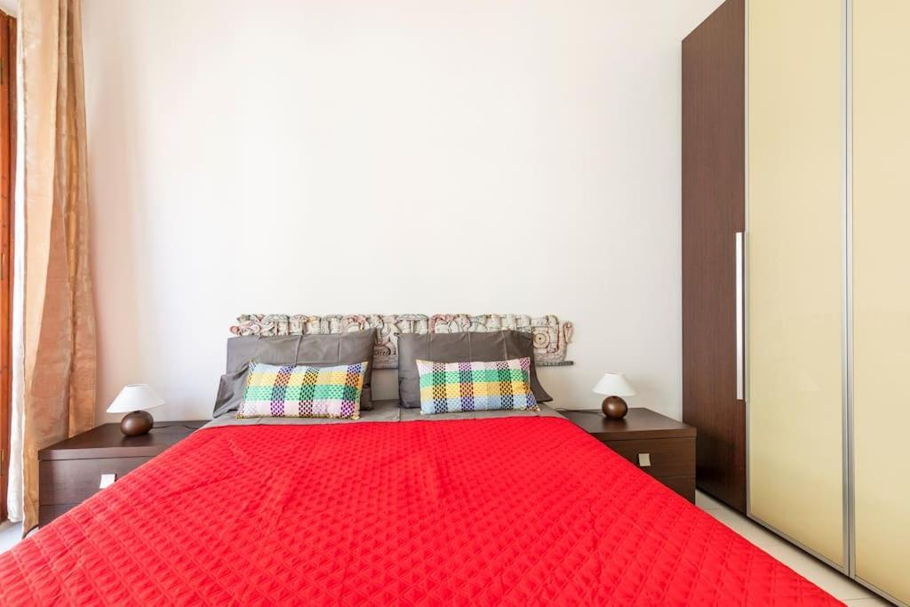 Casa Etruschi - Appartamento Con Posto Auto Ліворно Екстер'єр фото