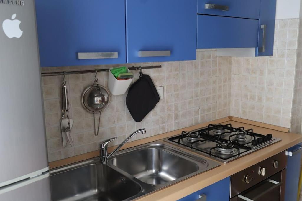 Casa Etruschi - Appartamento Con Posto Auto Ліворно Екстер'єр фото