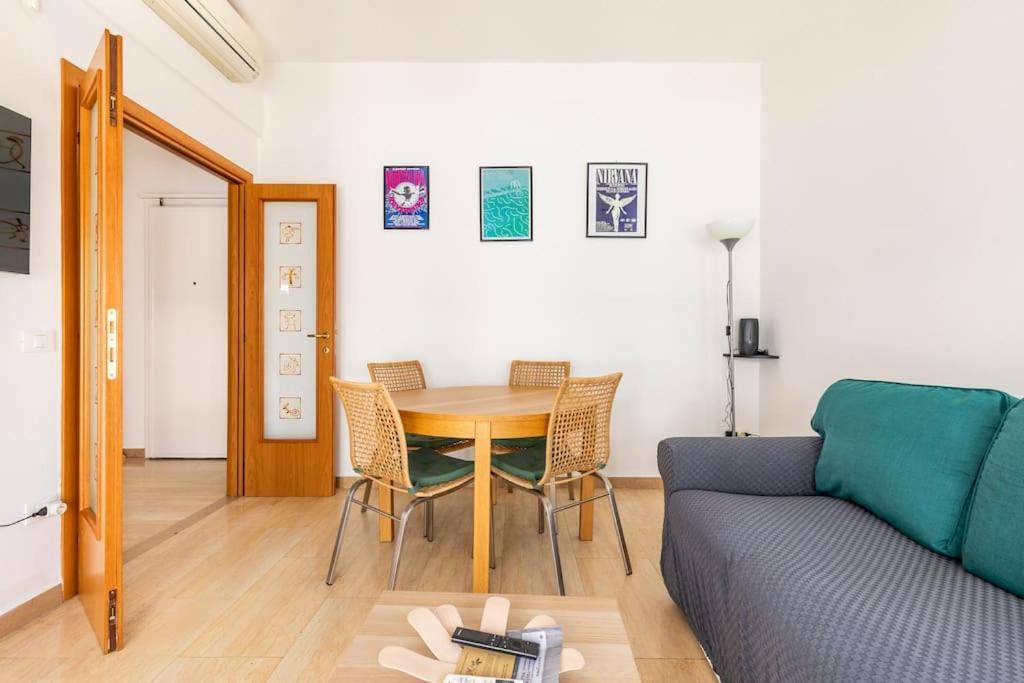 Casa Etruschi - Appartamento Con Posto Auto Ліворно Екстер'єр фото